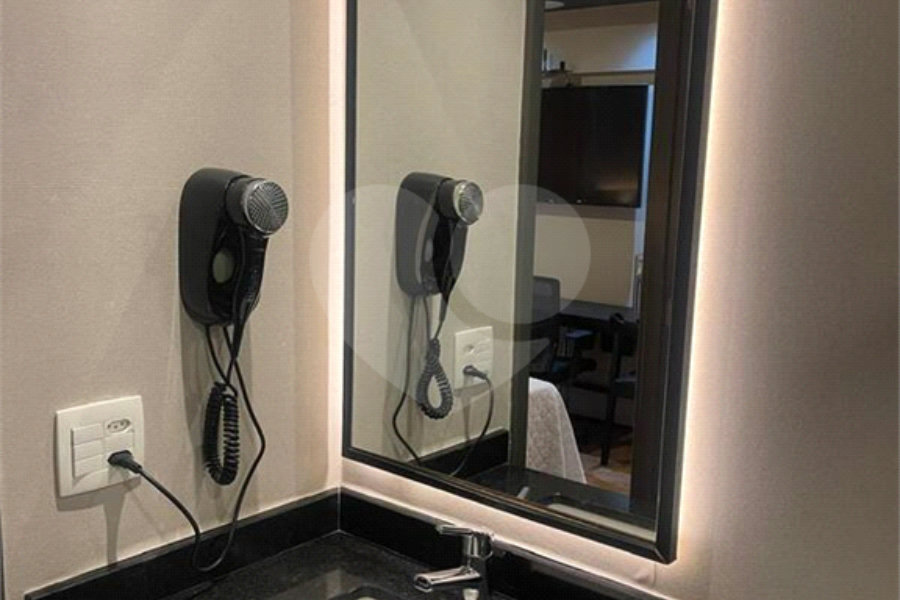 Apartamento à venda com 1 suíte em Republica, São Paulo, SP