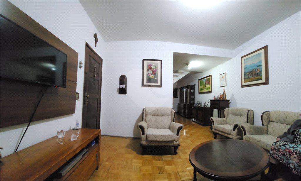 Casa à venda com 4 quartos, sendo 2 suítes, em Vila Cordeiro, São Paulo, SP