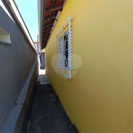 Casa à venda com 3 quartos em Jardim Maria Trindade, São Roque, SP