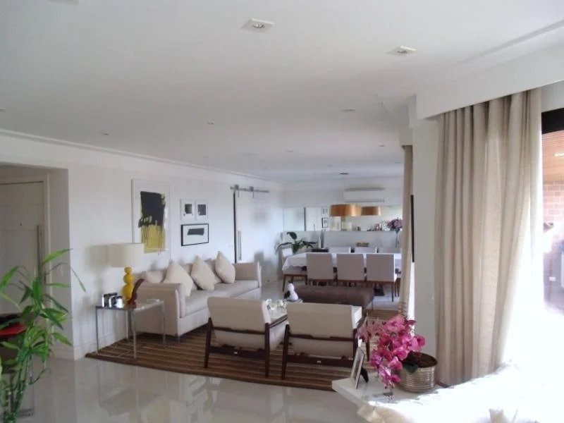 Apartamento à venda com 4 suítes em Jardim Vitória Régia, São Paulo, SP