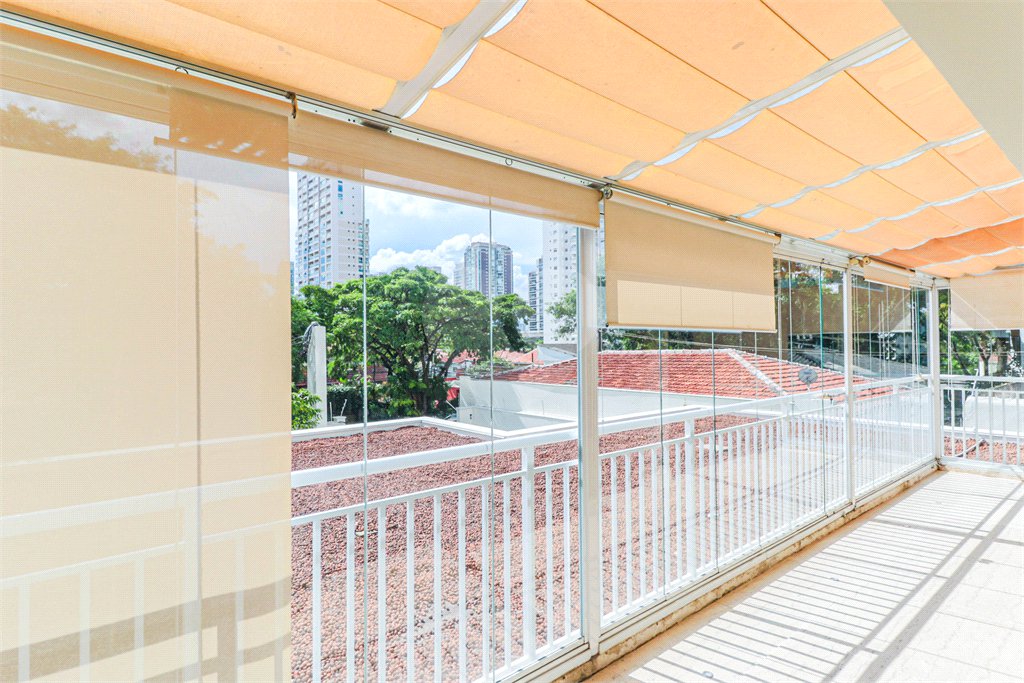 Apartamento à venda com 3 suítes em Brooklin, São Paulo, SP