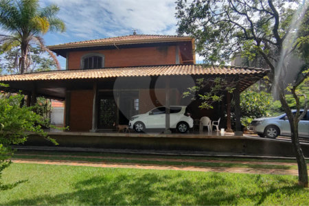 Chácara à venda com 3 quartos, sendo 1 suíte, em Chácara Flórida, Itu, SP