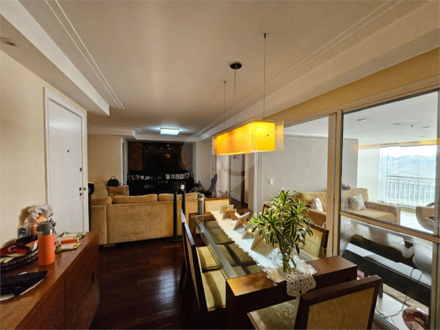 Apartamento à venda com 3 suítes em Chácara Santo Antônio (zona Sul), São Paulo, SP