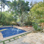 Casa à venda com 5 suítes no condomínio Chácara Flora, São Paulo - SP