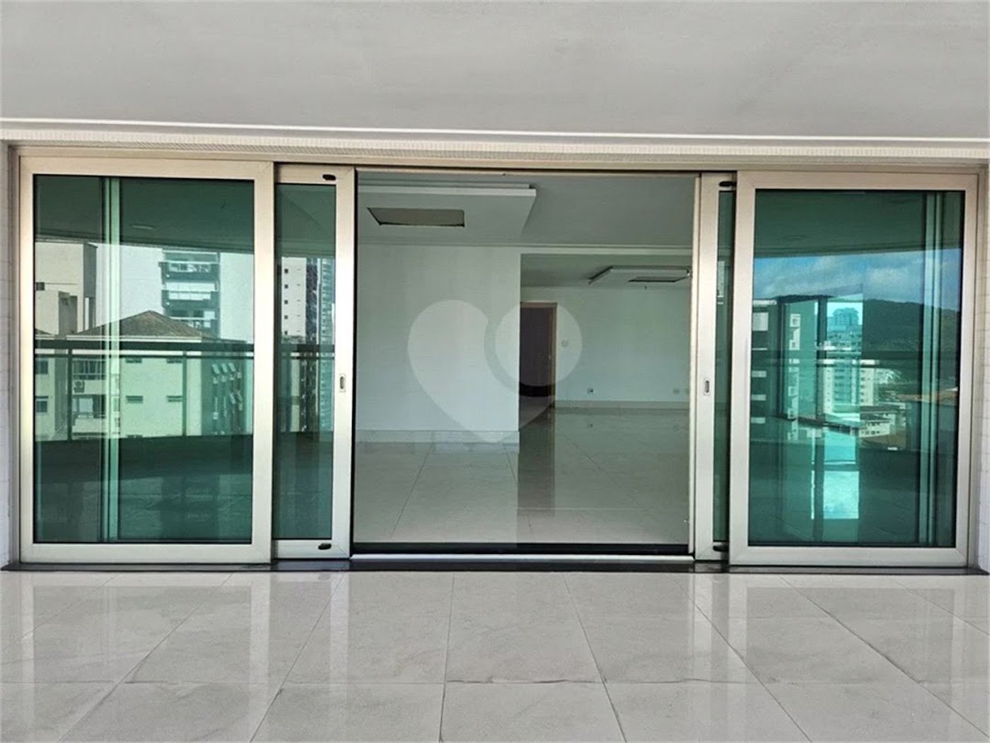 Apartamento Residencial à venda, Ponta da Praia, Santos - AP0507.