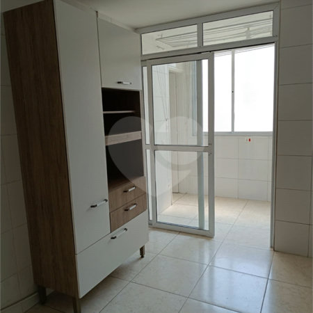 Apartamento à venda com 4 quartos, sendo 2 suítes, em Itaim Bibi, São Paulo, SP
