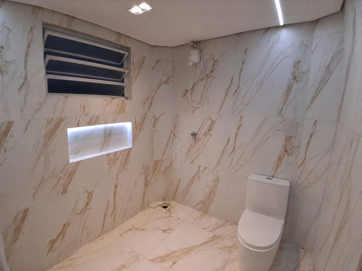 Apartamento de 3 Quartos à venda na Pompéia - Santos/SP | Vista livre | A 1 quadra da praia