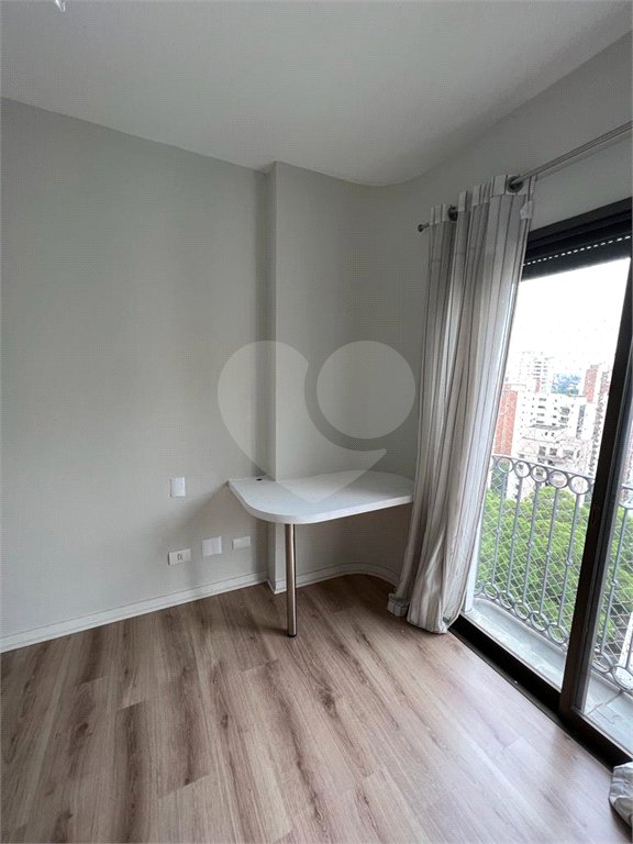 Apartamento à venda com 3 quartos, sendo 2 suítes,  em Vila Suzana, São Paulo, SP