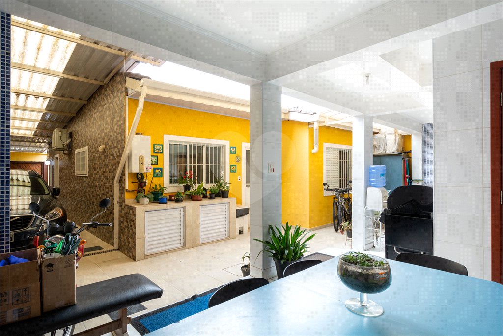 Casa à venda com 4 quartos, sendo 1 suíte, em Santo Amaro, São Paulo, SP
