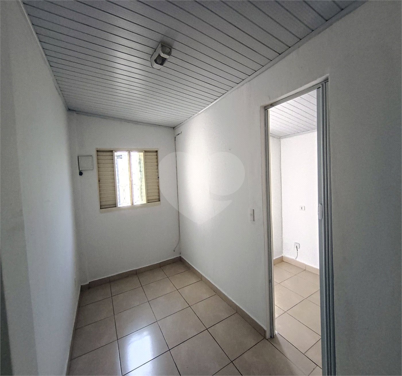Casa para alugar com 1 quarto no condomínio Cond R Claudio Rodrigues Lopes, São Paulo - SP