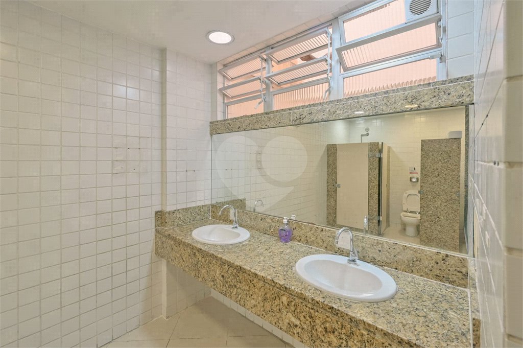 Sala à venda ou para alugar no Centro, Rio de Janeiro, RJ