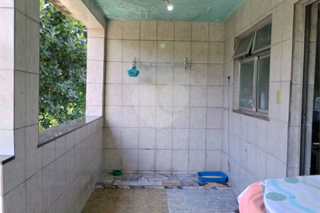 Casa à venda com 5 quartos em Senador Vasconcelos, Rio de Janeiro, RJ