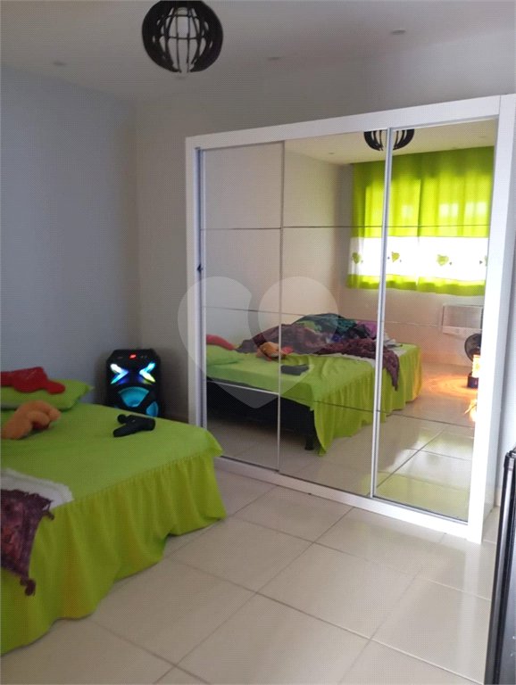 Casa à venda com 3 quartos em Santo Antônio, Duque de Caxias, RJ