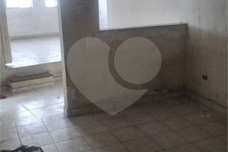 Sobrado à venda com 2 quartos em Vila Maria Alta, São Paulo, SP