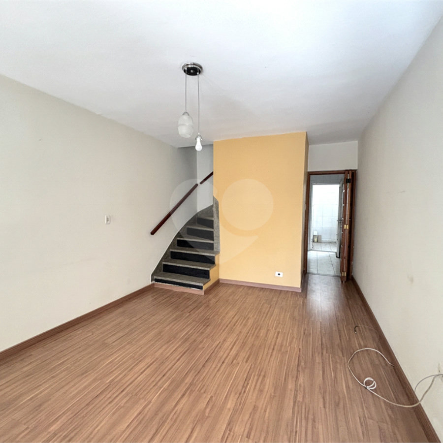 Sobrado à venda com 3 quartos em Vila Mazzei, São Paulo, SP