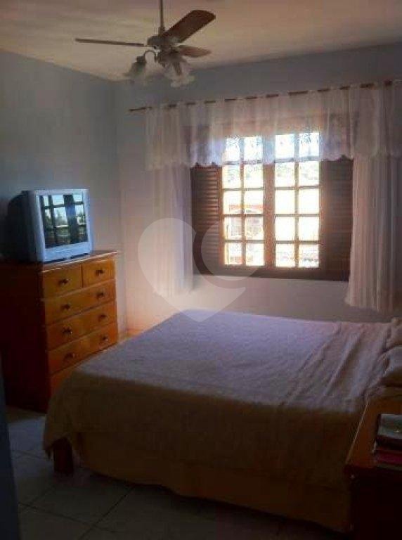 Sobrado à venda com 3 quartos, sendo 1 suíte, em Parque Continental II, Guarulhos, SP