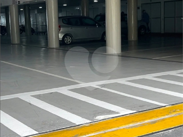 Apartamento à venda ou para alugar com 3 quartos, sendo 1 suíte,  em Enseada, Guarujá, SP