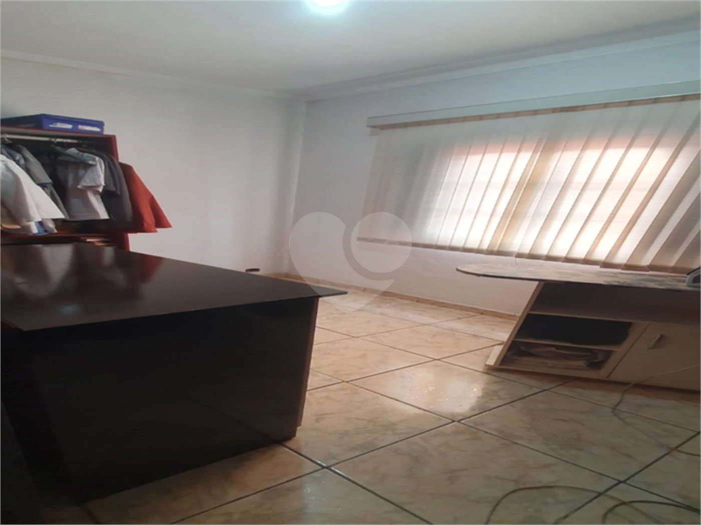 Sobrado à venda com 3 quartos, sendo 1 suíte, em Jardim Morada do Sol, Indaiatuba, SP