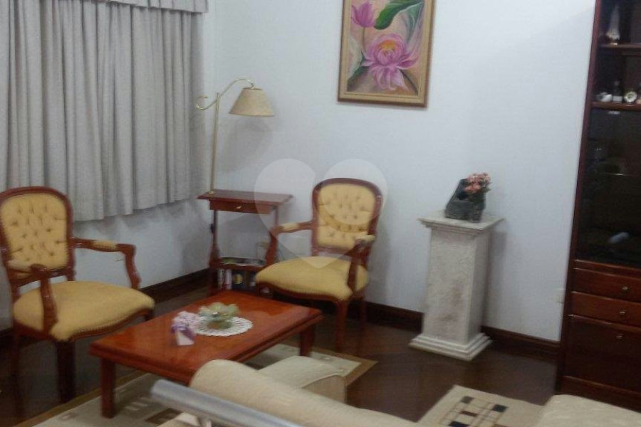 Sobrado à venda com 3 suítes em Vila Nova Cachoeirinha, São Paulo, SP