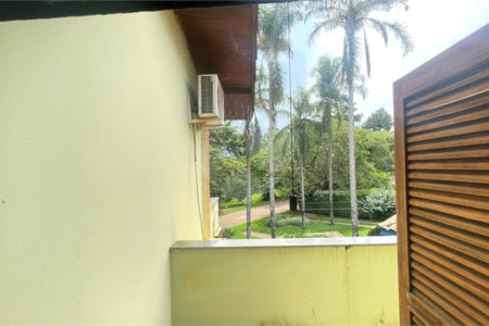 Casa à venda com 4 suítes no condomínio Vivendas do Lago, Sorocaba - SP