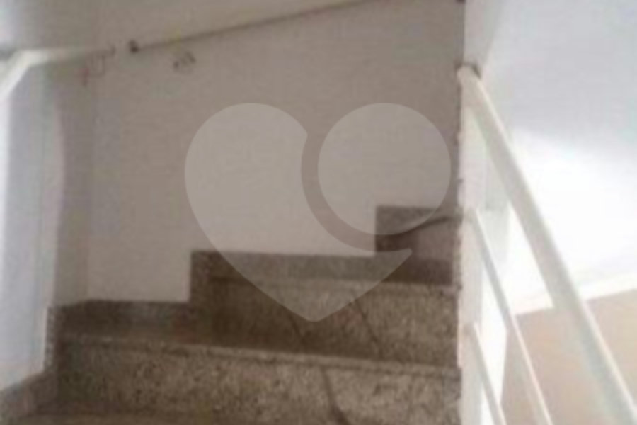 Sobrado à venda com 3 suítes em Santana, São Paulo, SP