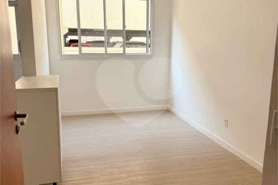 Apartamento à venda com 2 quartos em Jardim Íris, São Paulo, SP