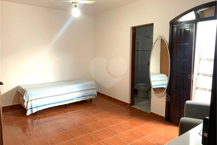 Sobrado à venda com 3 quartos, sendo 1 suíte, em Vila Nova Cachoeirinha, São Paulo, SP