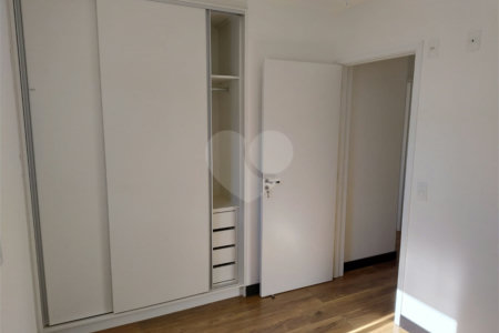Casa para alugar com 3 quartos, sendo 1 suíte, no condomínio Vila Quinta dos Manacás, Vinhedo - SP