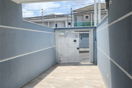 Sobrado à venda com 3 quartos, sendo 1 suíte, em Parque Vitória, São Paulo, SP