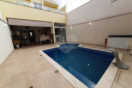 Casa à venda com 3 quartos, sendo 1 suíte, no condomínio Golden Park Residence II, Sorocaba - SP