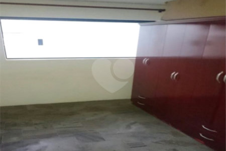 Sobrado à venda com 5 quartos, sendo 2 suítes, em Brooklin Paulista, São Paulo, SP