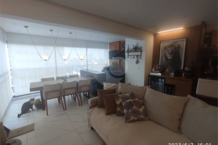 Apartamento à venda com 2 quartos, sendo 1 suíte, em Vila Santa Catarina, São Paulo, SP