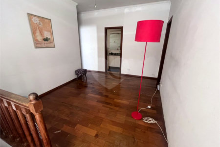 Sobrado à venda com 4 quartos, sendo 2 suítes, em Jardim São Paulo(zona Norte), São Paulo, SP
