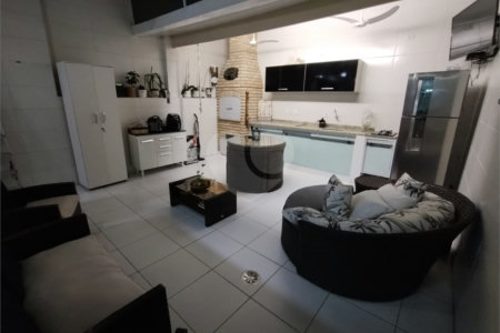Sobrado à venda com 3 suítes em Jardim Bonfiglioli, São Paulo, SP