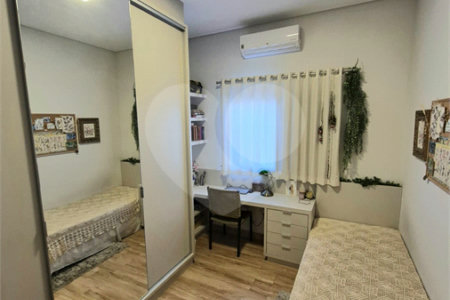 Casa à venda com 3 quartos, sendo 1 suíte,  no condomínio Mantova, Indaiatuba - SP