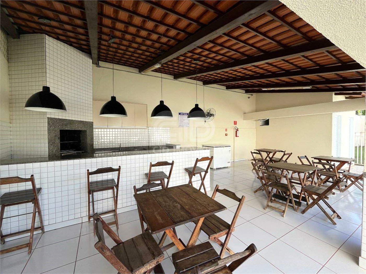 Apartamento à venda com 2 quartos, sendo 1 suíte,  em Despraiado, Cuiabá, MT