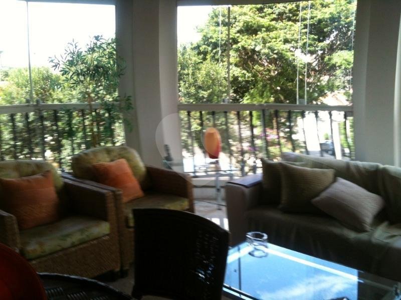 Apartamento à venda com 4 suítes em Campo Belo, São Paulo, SP