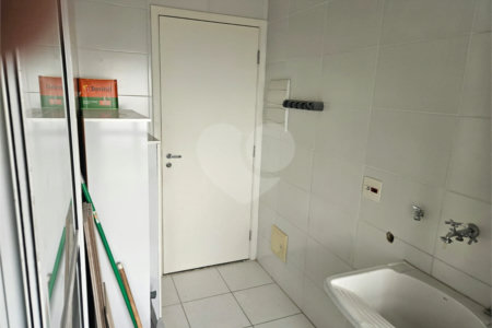 Apartamento para alugar com 2 quartos, sendo 1 suíte, em Chácara Santo Antônio, São Paulo, SP