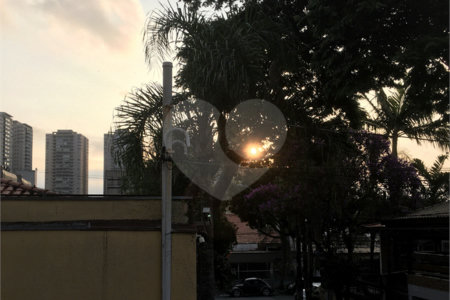 Sobrado à venda com 4 quartos, sendo 3 suítes,  em Jardim Olympia, São Paulo, SP
