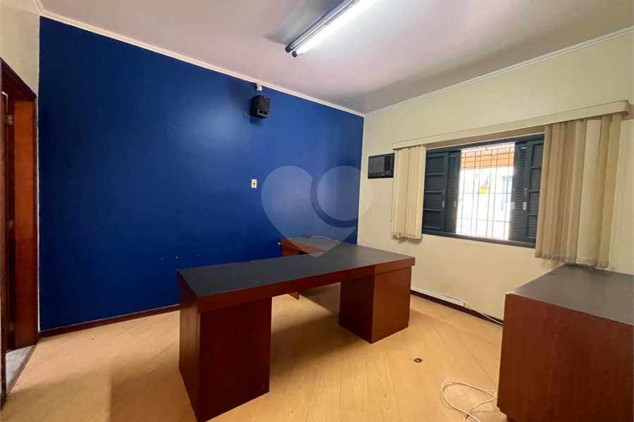 Sobrado à venda com 4 quartos, sendo 1 suíte, em Vila Guilherme, São Paulo, SP