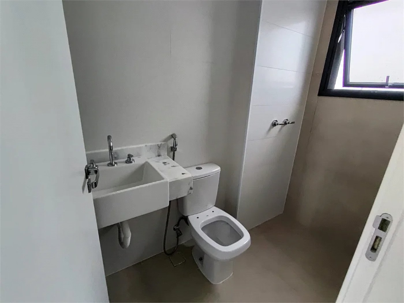 Apartamento à venda com 3 suítes em Parque Campolim, Sorocaba, SP