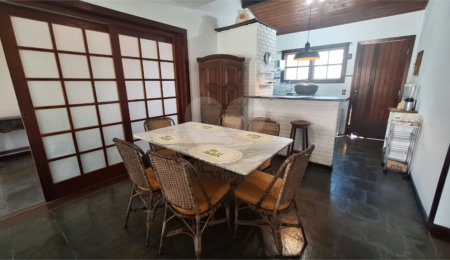 Casa em condomínio para alugar com 3 quartos, sendo 2 suítes, em Praia Rasa, Armação dos Búzios, RJ