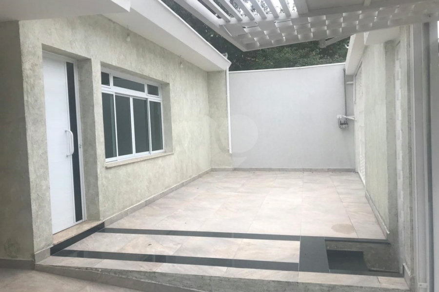 Casa Térrea à venda com 3 quartos em Tucuruvi, São Paulo, SP
