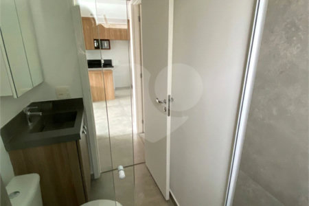 Apartamento para alugar com 2 quartos, sendo 1 suíte,  em Vila Gertrudes, São Paulo, SP