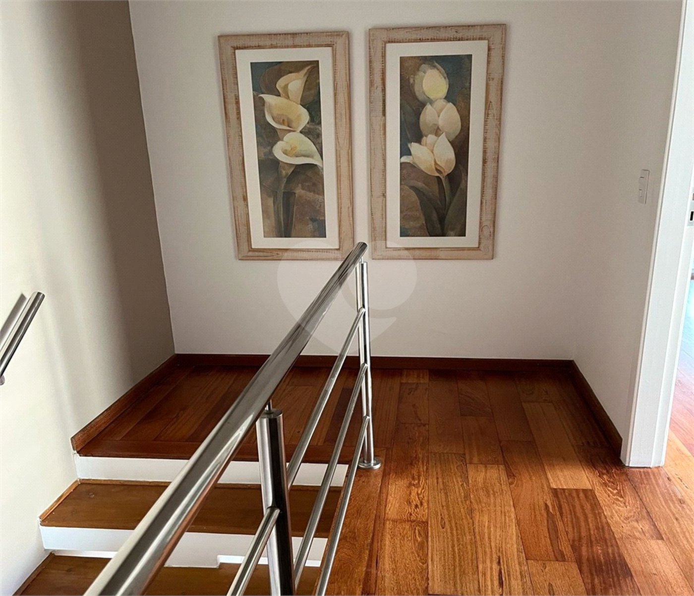 Sobrado à venda com 2 suítes em Jardim Virginia Bianca, São Paulo, SP