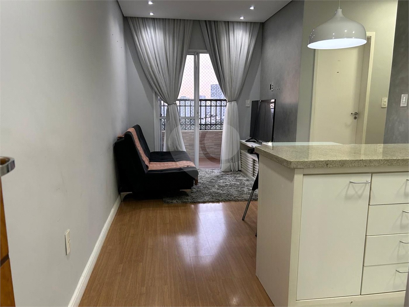 Apartamento à venda com 2 quartos em Vossoroca, Votorantim, SP