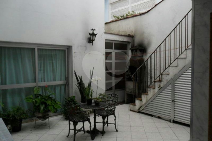 Sobrado à venda com 4 quartos, sendo 1 suíte, em Santana, São Paulo, SP