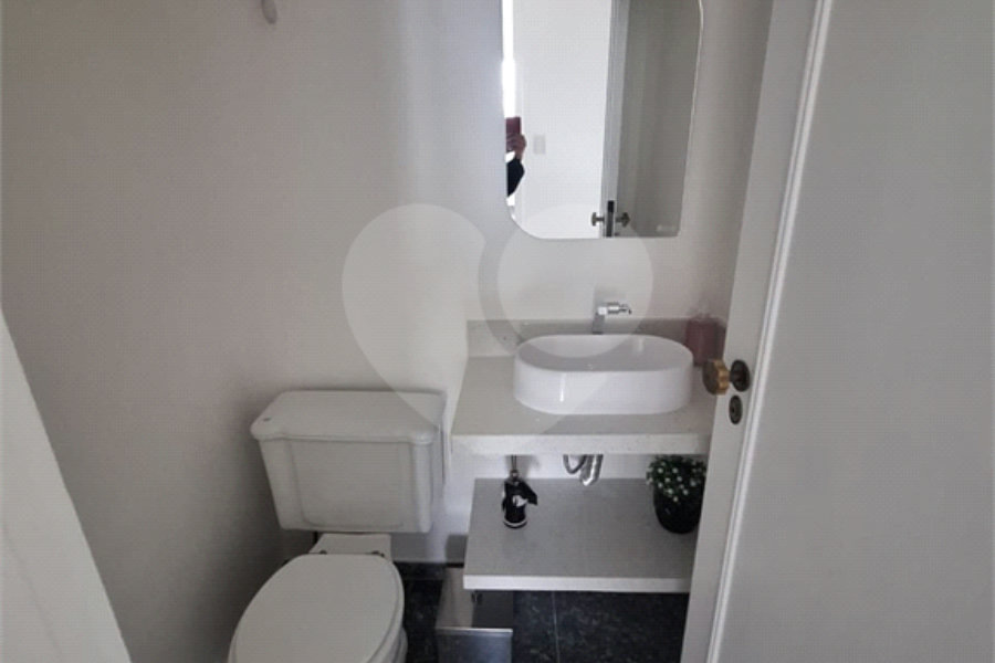 Apartamento à venda com 3 quartos, sendo 2 suítes, em Santana, São Paulo, SP