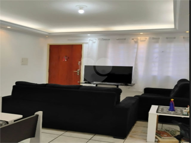 Apartamento à venda com 2 quartos em Tremembé, São Paulo, SP