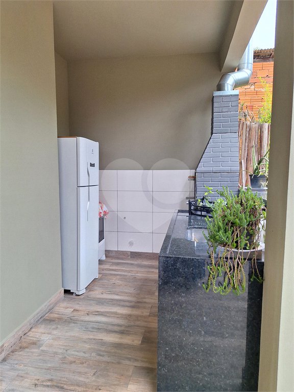 Casa à venda com 3 suítes no condomínio Chácaras do Lago, Vinhedo - SP